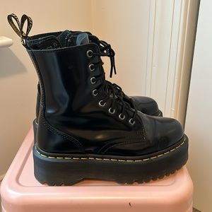 Doc Marten Jadon Boots - unisex